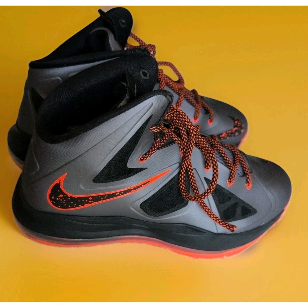 Nike lebron x 10 Lava Charcoal Gray 543564 -002 Sz 7 Youth